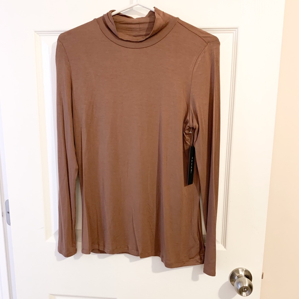 Tahari Cocoa Long Sleeve Top size M